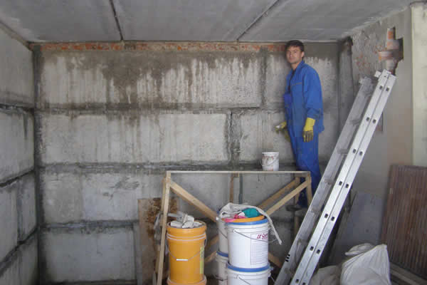 Гидроизоляция бетонных блоков гаража в Харькове